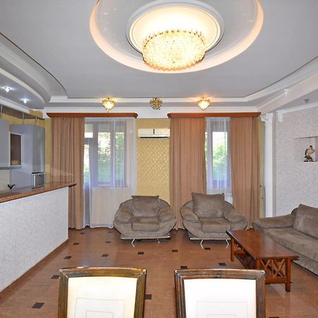Armenak Apartment 5-Комнатная Yerevan Exterior foto
