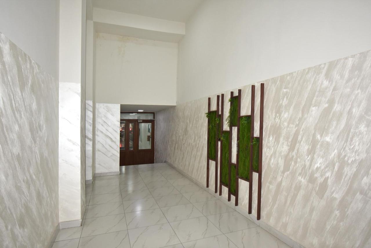 Armenak Apartment 5-Комнатная Yerevan Exterior foto