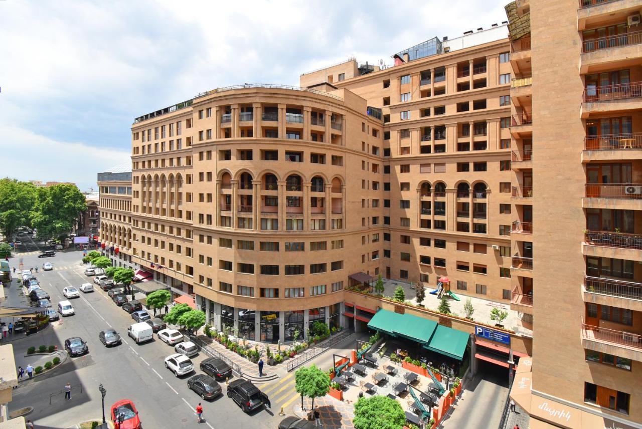 Armenak Apartment 5-Комнатная Yerevan Exterior foto